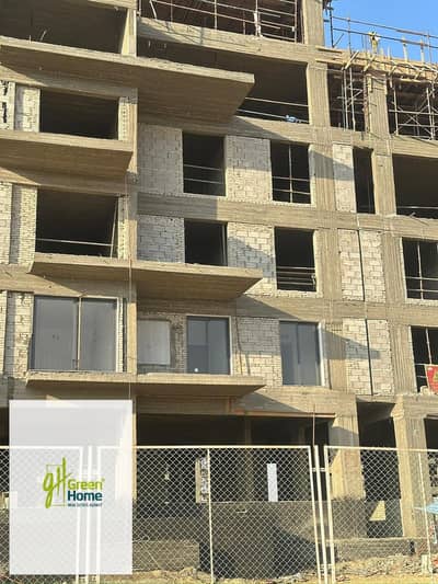 Prime location Over looking the club  Apartment Fully Finished for sale in Sodic East New Heliopolis
