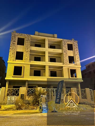 فرصه مميزه للبيع في عمارات الجامعه الامريكيه في التجمع الخامس