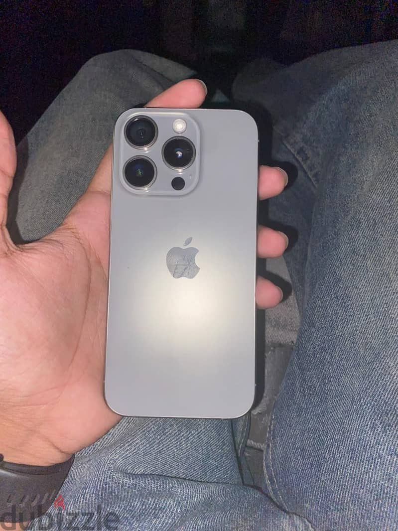 Apple - iPhone 15 Pro 4