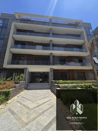 Fully finished Apartment for sale 3 bedrooms ready to move in very prime location in El Patio ORO New Cairo