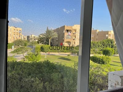 شقة للايجار في بيفرلي هيلز سوديك الشيخ زايد 237 متر تشطيب سوبر لوكس