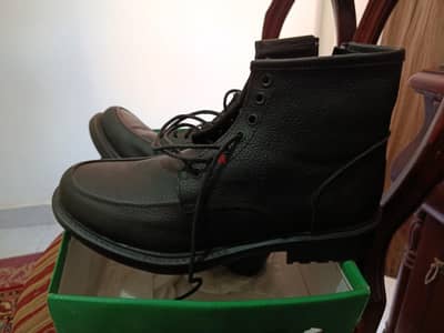 classic half boots size 42 only one time used, looks like a new one.