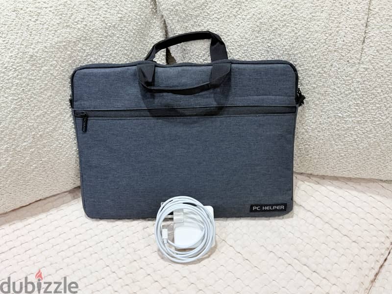 MacBook Air M2 15 Inch As New 2