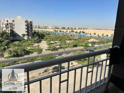 Special opportunity for rent in Madinaty - B12 phases in Madinaty close to services - Al East Hub Mall and Craft Zone Market wholesale house