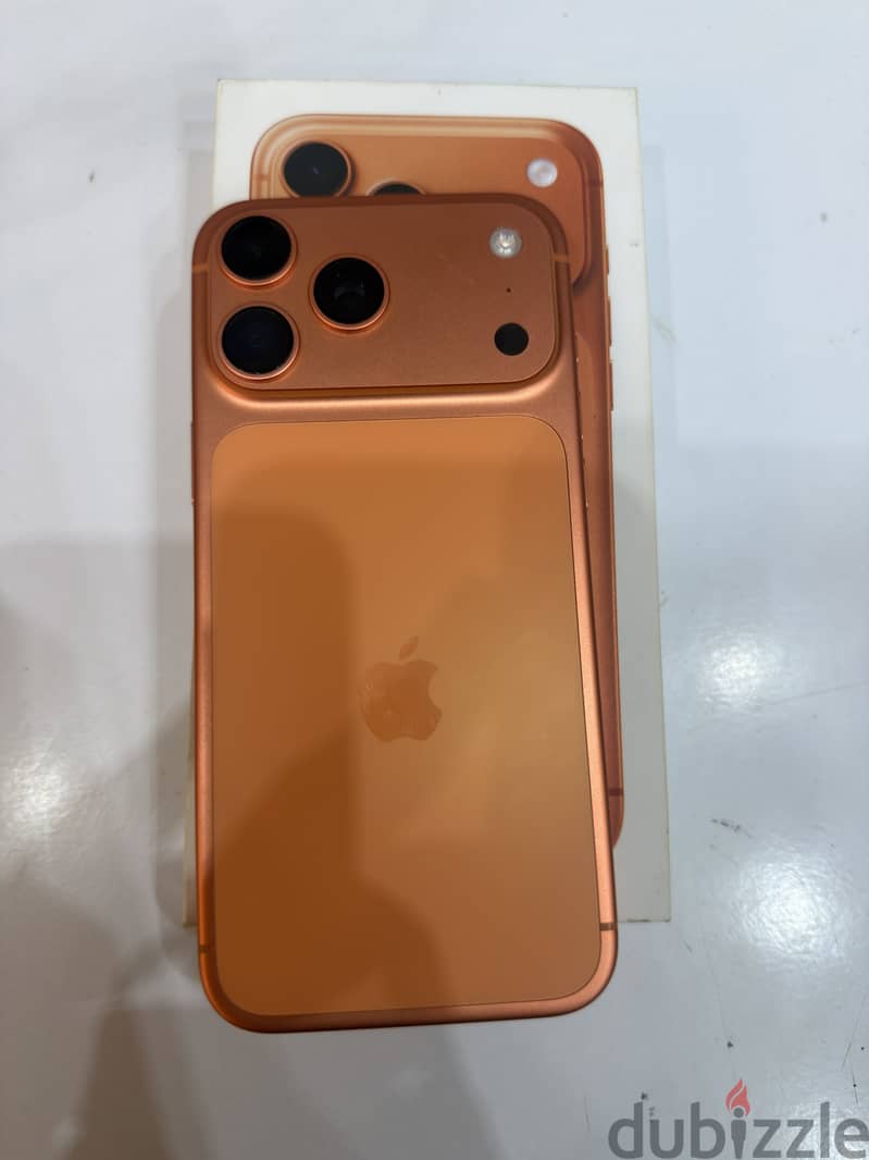 Apple - iPhone 17 Pro Max 2