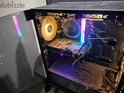 للبيع PC Gaming & Graphics كامل بالمواصفات