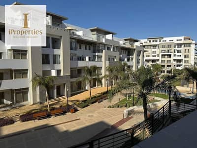 The Private Sanctuary: 219 m² Garden Villa Duplex in Hyde One | 5% Down & 10 Years