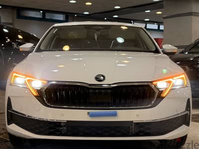 SKODA OKTAVIA  A8 SELECTION  SUITE 2026 NEW+ (Three-year license)