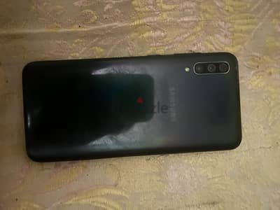SAMSUNG a70
