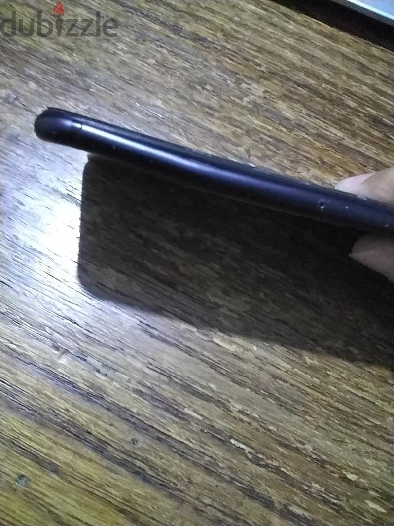 Apple - iPhone 7 2