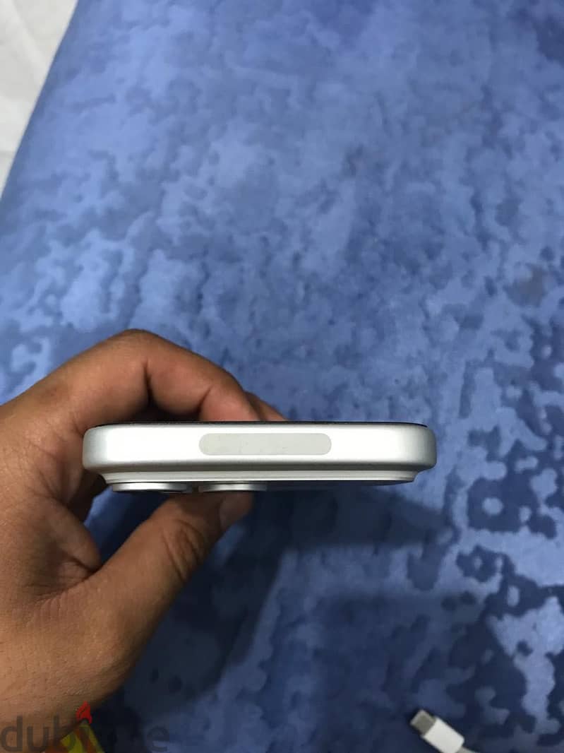 Apple - iPhone 17 Pro Max 1