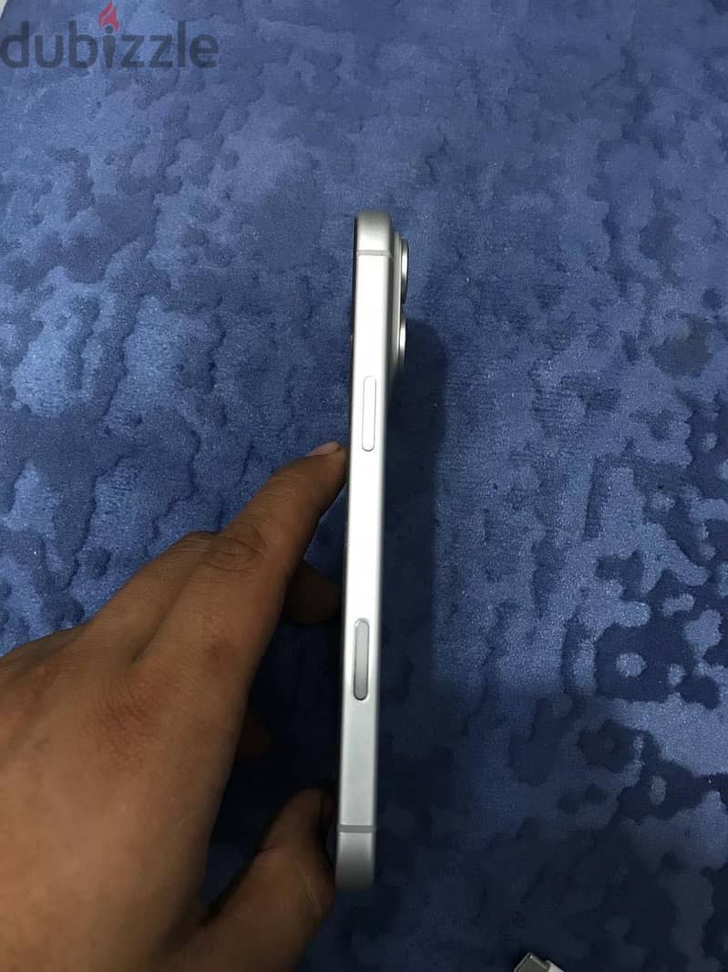 Apple - iPhone 17 Pro Max 2