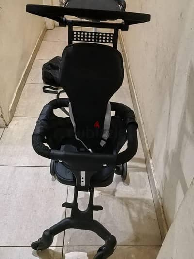 عربية أطفال من عمر خمس شهور ل أربع سنين