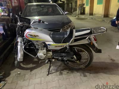 موتوسيكل وينج 150 cc بحاله جيده موديل 2021 رخصه منتهيا