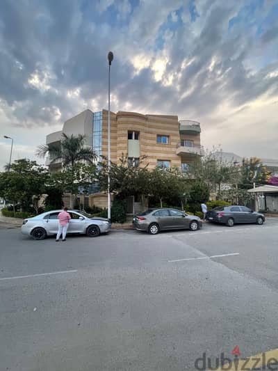 Second Rent Apartment Narges 4 Villat
