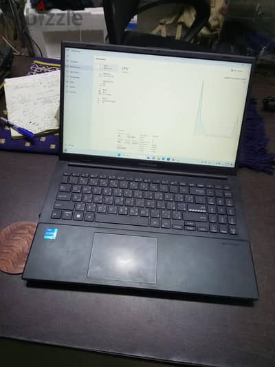 لابتوب ASUS VivoBook للبيع -SSD256 GB  Windows 11pro -- شاشه كبيره