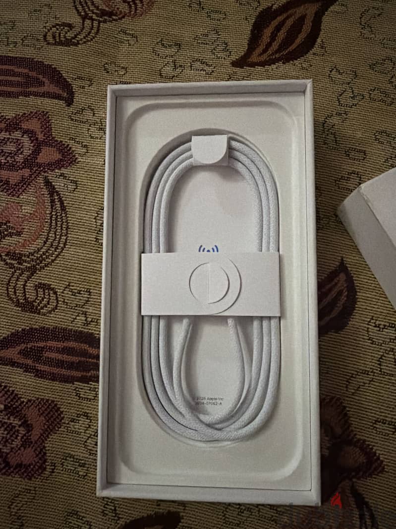 Apple - iPhone 17 Pro 4