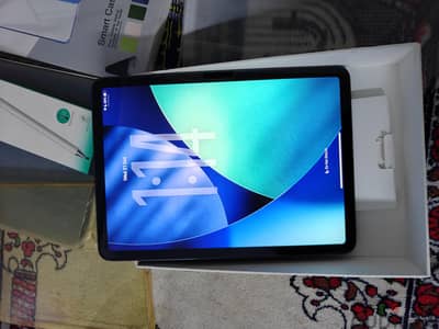 ipad air 4 نسخه ٦٤ جيجا بي معاج a14  لسرعه البيع الجاد   بطارية ٨٦٪