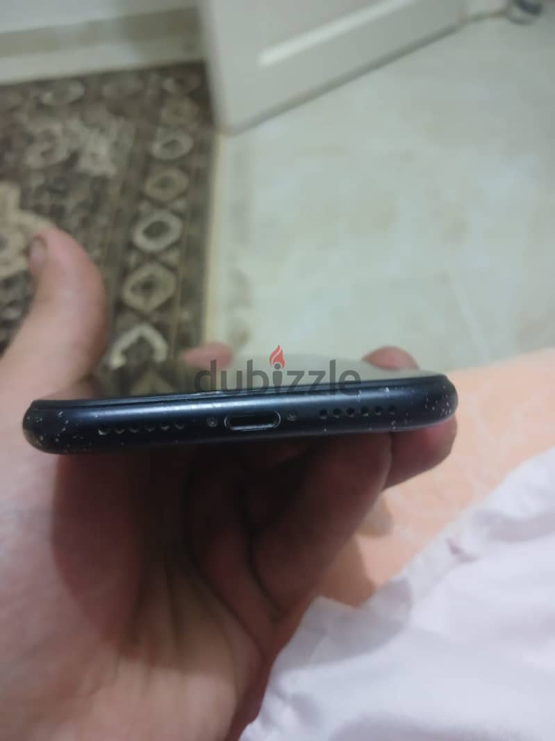 Apple - iPhone XR 2