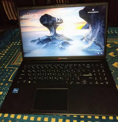لابتوب ASUS Vivo book للبيع - SSD256Gb. Windows 11 pro. شاشه كبيره