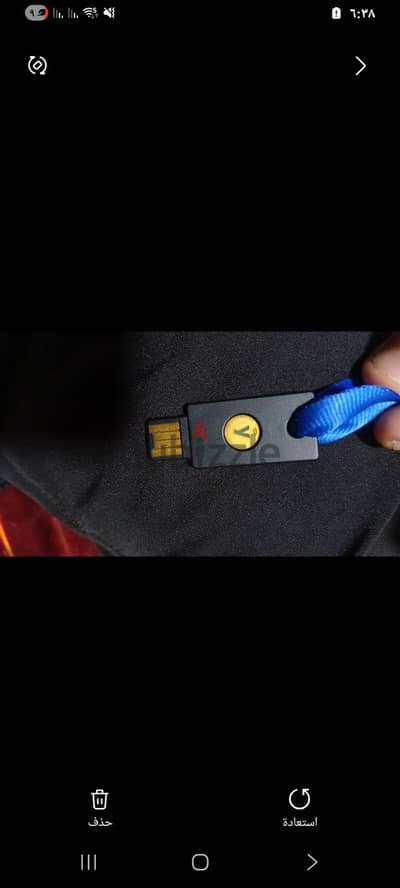 مفتاح أمان USB من Yubico FIDO أصلي مستعمل