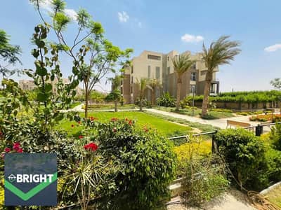 Rare Opportunity Ready to Move Fully Finished Prime Location Apartment 152 sqm 2 Bed + Master 2 Bath Palm Parks Palm Hills October Sheikh Zayed