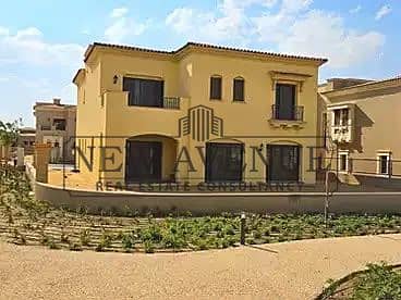 Standalone Villa 3rd row golf for sale in City Gate - new Cairo-Phase Garnet - ready to move