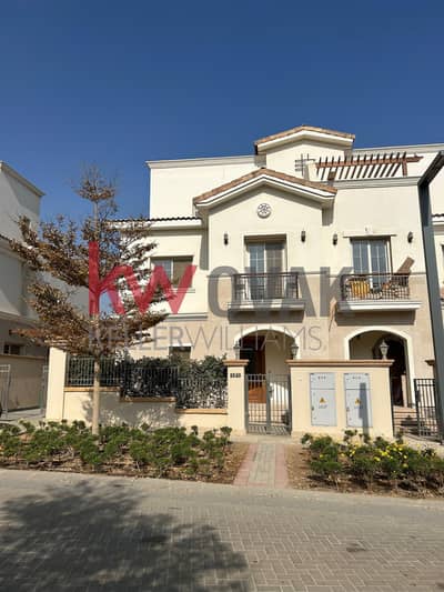 For Rent Duplex Garden in UPTOWN EMAAR