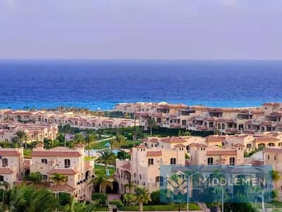 تاون هاوس 228 متر 3 غرف لوكيشن مميز اقل سعر ف الكمبوند جاهز للانتقال   La Vista City