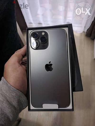 Apple - iPhone 13 Pro Max 1