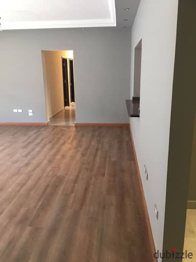  #_For Rent  270m Apartment for rent in Al Sheikh Zayed, 7th neighborhood, A distinctive location minutes from the main street, The ground floor is elevated with a wonderful view, Super Lux finishing, Reception 3 pieces, Living and 2 bathrooms, 3 bedrooms                                  For more details                      010 2