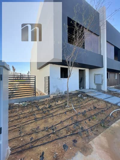 Corner Townhouse for Sale in Sun Capital – West Woods | 215m² + 200m² Land | Fully Paid