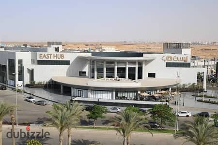 52 sq m commercial space for rent in East Hub Mall, prime location near services