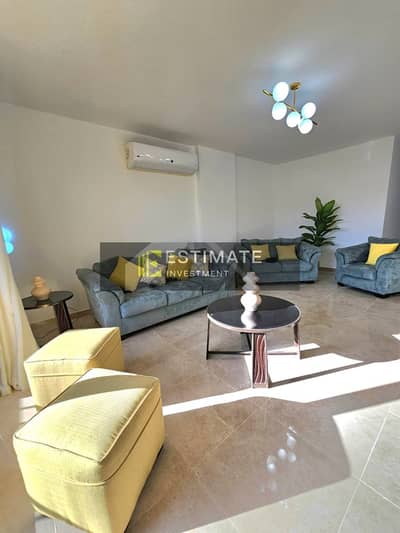 140-square-meter apartment with a garden at Al Marasem Fully furnished, including home appliances and air conditioning Private garden – available for