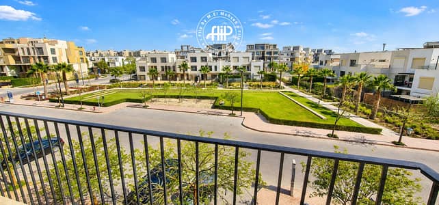 Corner Apartment for Sale In Courtyard | SODIC