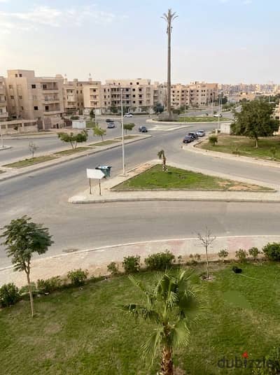 Apartment for sale in Al-Shorouk City, Sixth District, near Suez Road and Madinaty