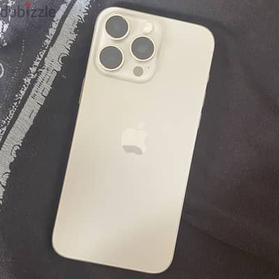 ١٥ برو ماكس ، 15 PRO MAX