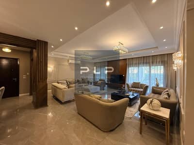 Apartment for sale, resale at a bargain price, ultra-super-lux finishing, fully furnished, Ready to move, with a view of the landscape