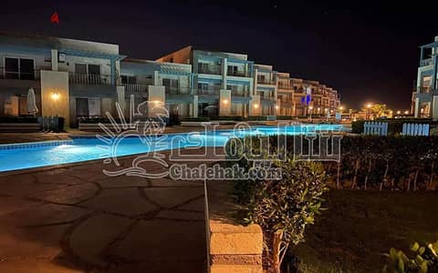 شالية للبيع فيو علي البحر وحمام السباحة في كورونادو مارينا العين السخنه