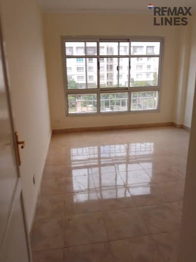 Apartment for rent law 165m in B10 Madinaty | Open view
