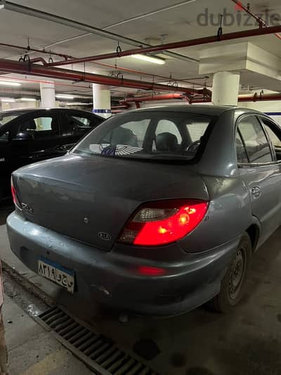 Kia Rio 2001