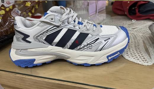 Adidas XLG Storm Edge