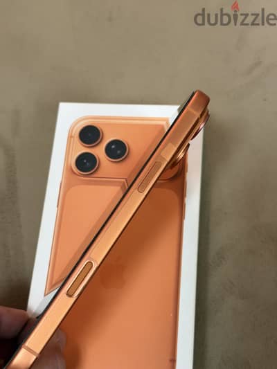 آبل - آيفون 17 برو ماكس