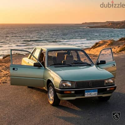 عربيه بيجو 505 فيها رخصه ثلاث سنين