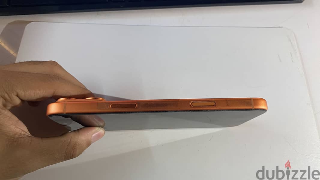 Apple - iPhone 17 Pro Max 4