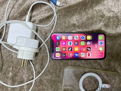 آبل - آيفون اكس اس