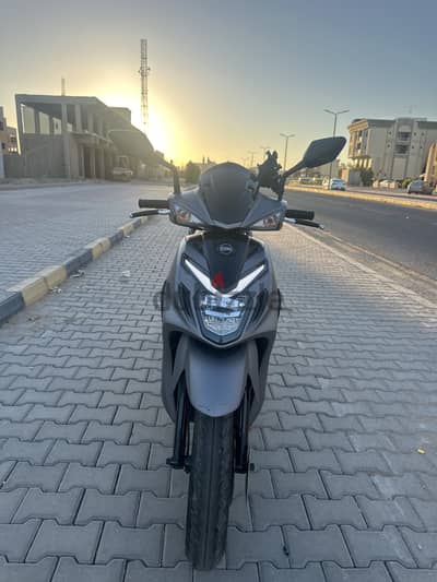 SYM SR 2026