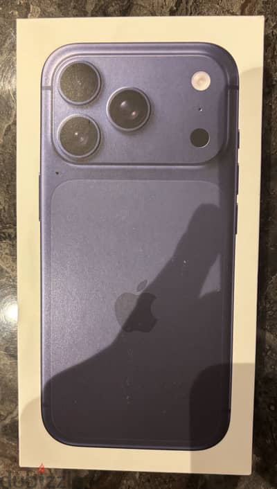 Apple - iPhone 17 Pro Max