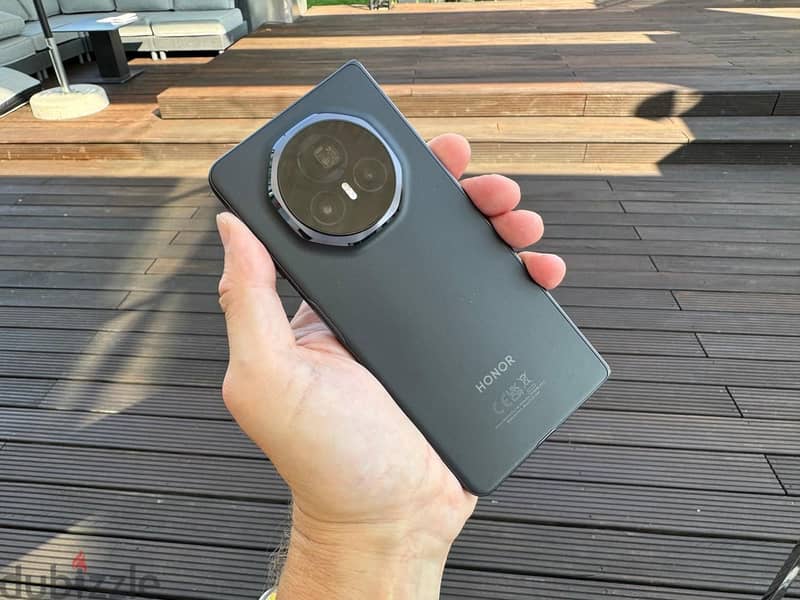 Honor Magic V3 3