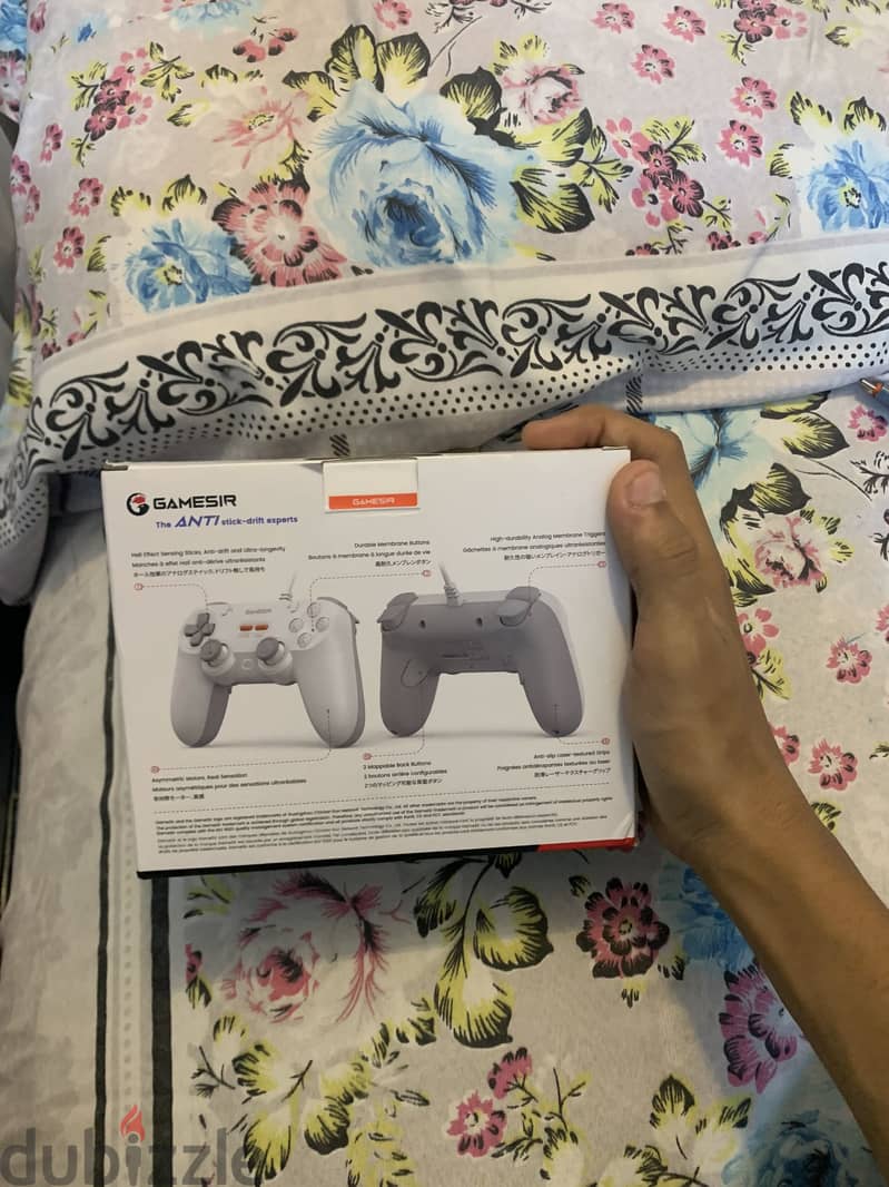 gamesir from Tegenaria Light 7